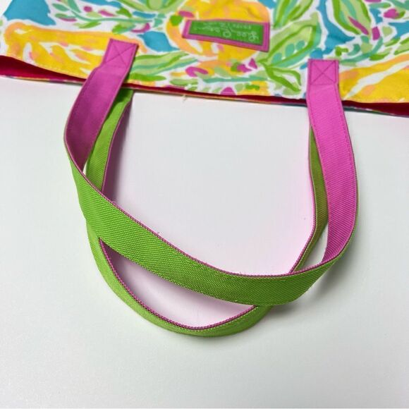 Lilly Pulitzer Estée Lauder Lemon Tropical Canvas Tote Bag - Picture 4 of 11
